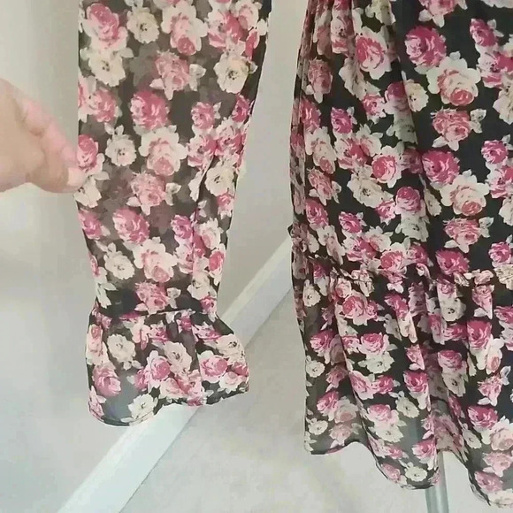 Zara Floral Print Dress  - Picture 7 of 10